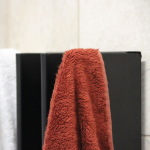 Eskimo Heat: Gordon Heated Towel Rail